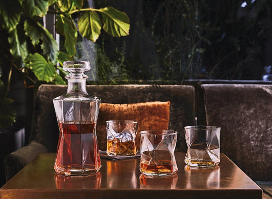 Cassiopea Set 7-Teilig Karaffe + 6 Gläser aus feinem Glas - Karaffe - tinkie.de