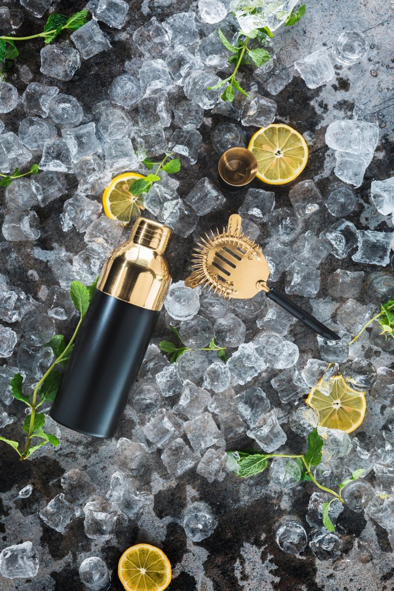 Cocktailset mit Shaker, Jigger und Sieb - Cocktailset - tinkie.de