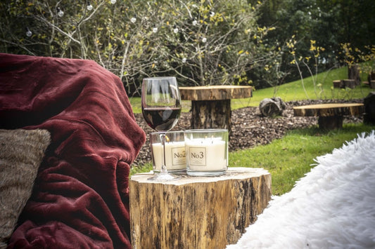 Premium Deluxe Duftkerze im Glas PEONY SUEDE - Duftkerze - tinkie.de