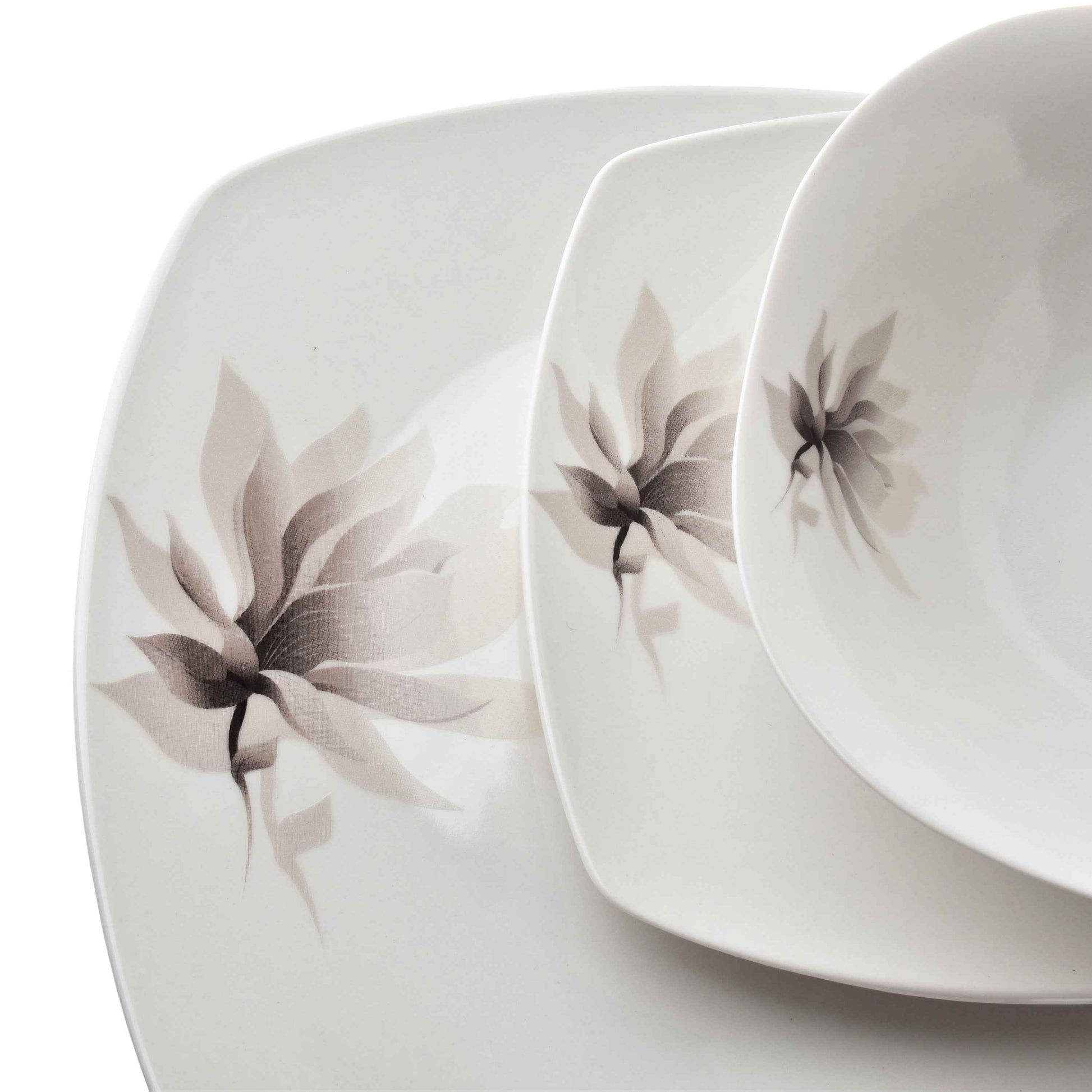 Magnolia 18 teiliges Geschirrset 18 cm/24 cm/16 cm 500 ml Schüssel