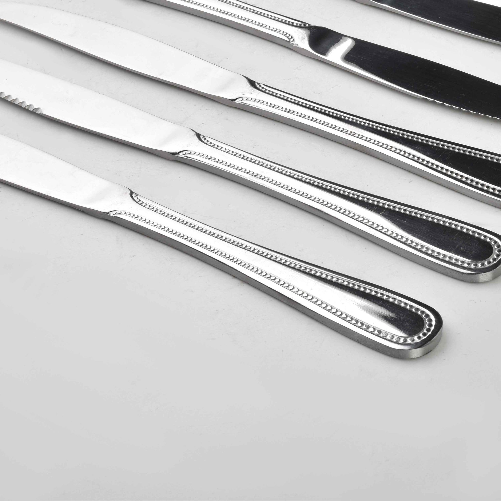 Chamomile Set mit 6 Steakmessern (23 cm)