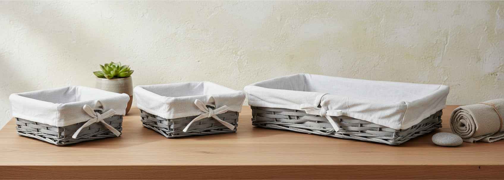 Will Set mit 3 KörbenKorbgeflecht